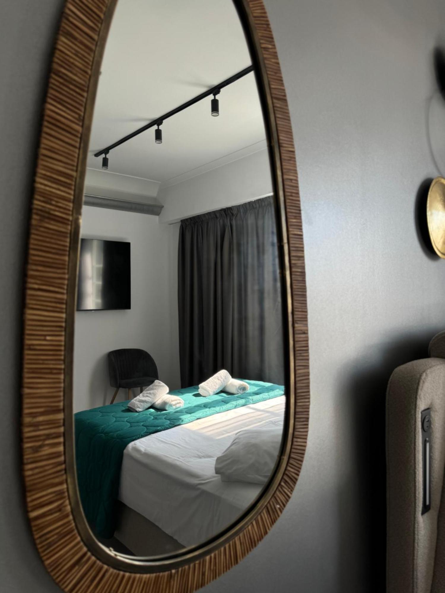 Acropolis View Urban By Zeussuites Apartment